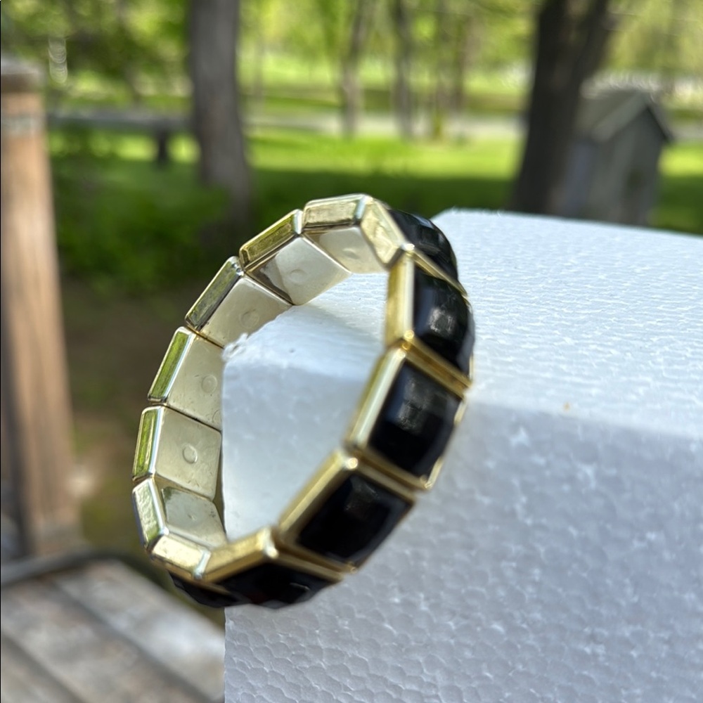 Chic Black and Gold Bracelet